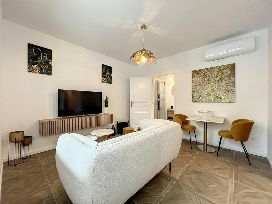 Boujan-sur-LibronLoft Raffine Et Chic Au Calme Proche Du Centre De Beziers Et Des Plages公寓 外观 照片